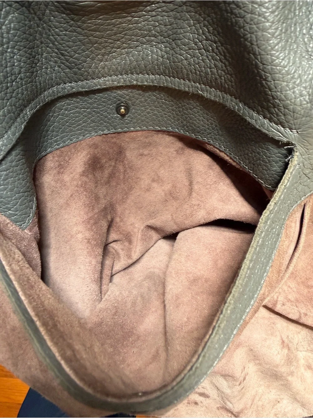 Bottega Veneta soft pebbled